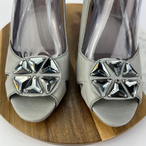 COMFORT Vince Camuto Majorca Lt Gray Leather Slingback Stacked Heel Peep Toe 10 - Picture 7 of 13